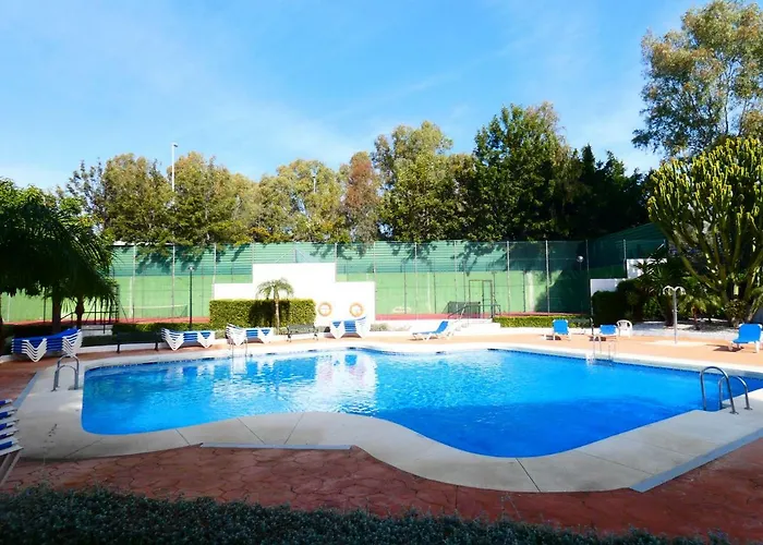 Puerto Banus * 马尔韦利亚